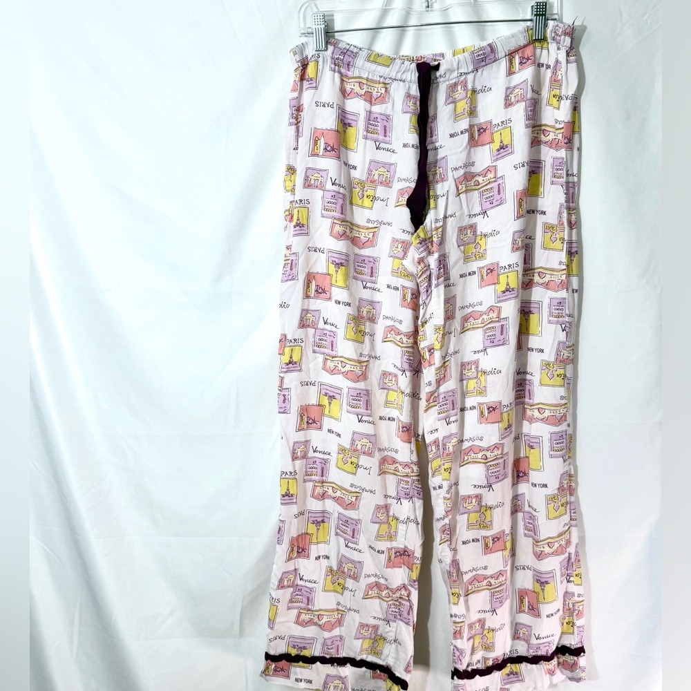 Victoria’s Secret Cozy Flannel New York Paris Venice Pajama Bottoms Size Medium